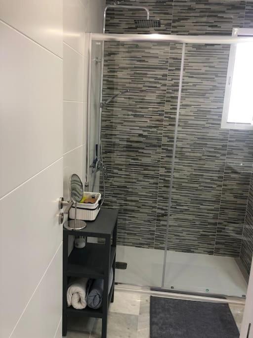 Encantador Apartamento Residencial Con Piscina 토레몰리노스 외부 사진