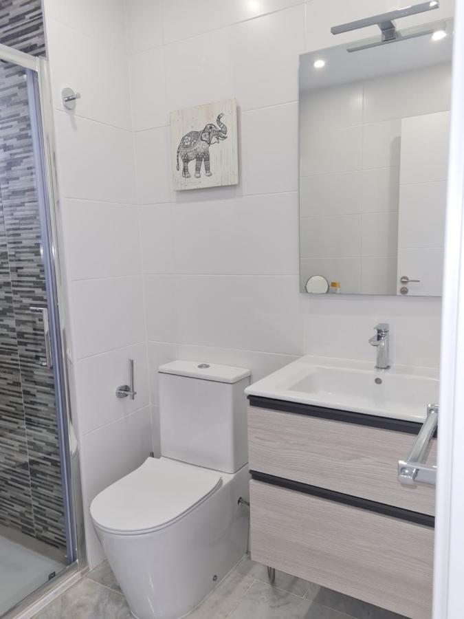Encantador Apartamento Residencial Con Piscina 토레몰리노스 외부 사진